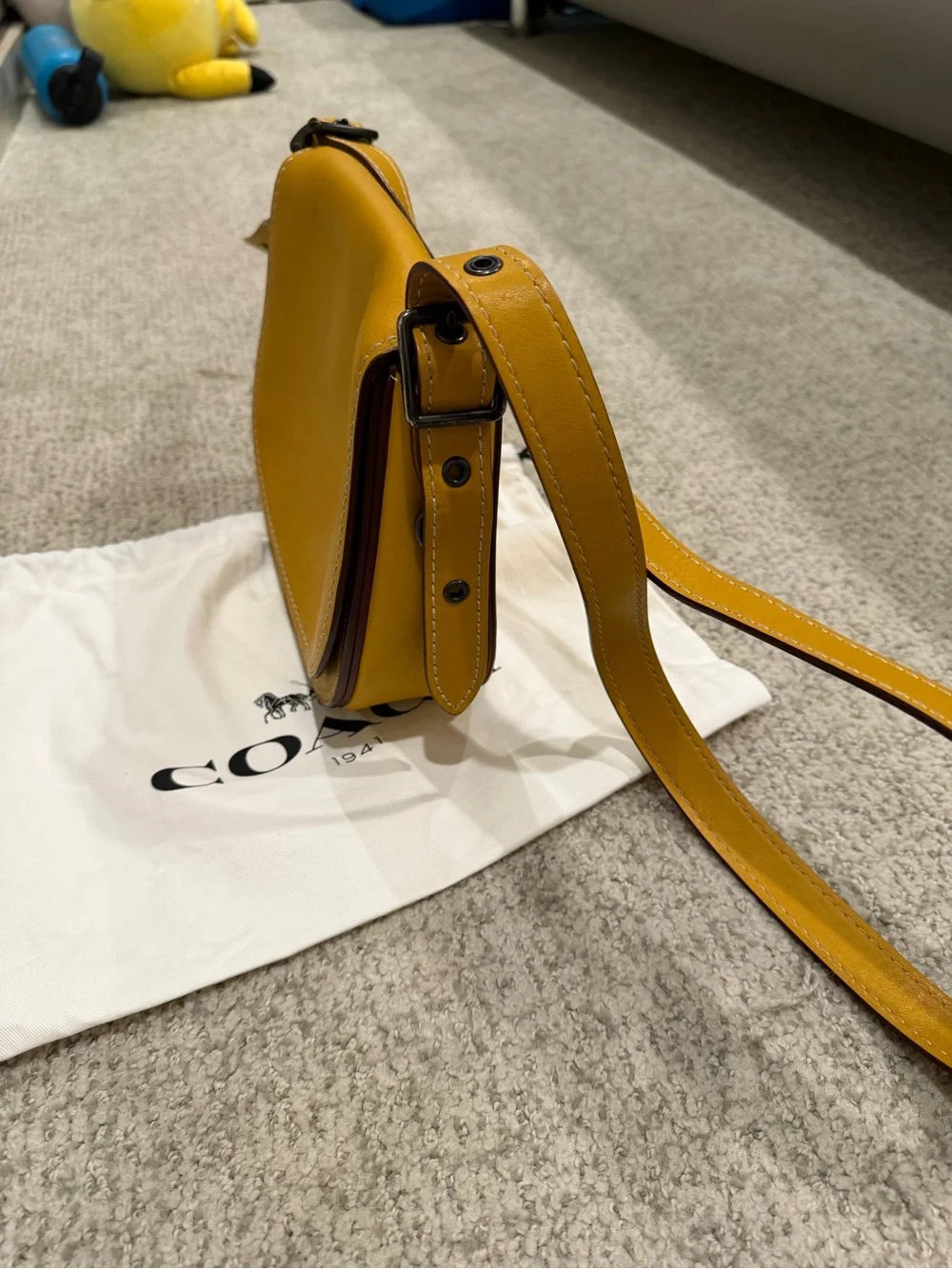 Coach 1941 saddle crossbody bag - yellow